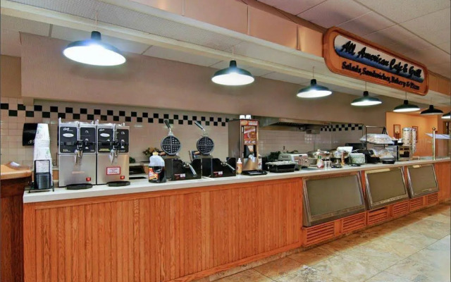 Best Western Crossroads Of The Bluffs