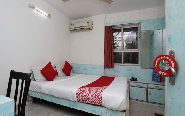 OYO 26143 Hotel Abedin