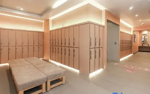 Guanlan Yue Hot Spring Holiday Hotel