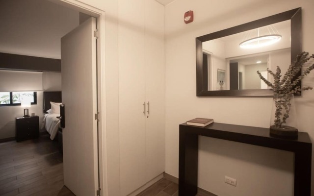 w Artsy 2BR in the Heart of Miraflores