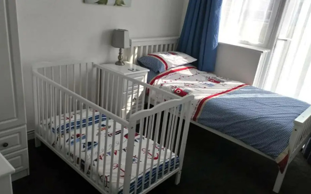 Sunny View, 87 Brambles Chine