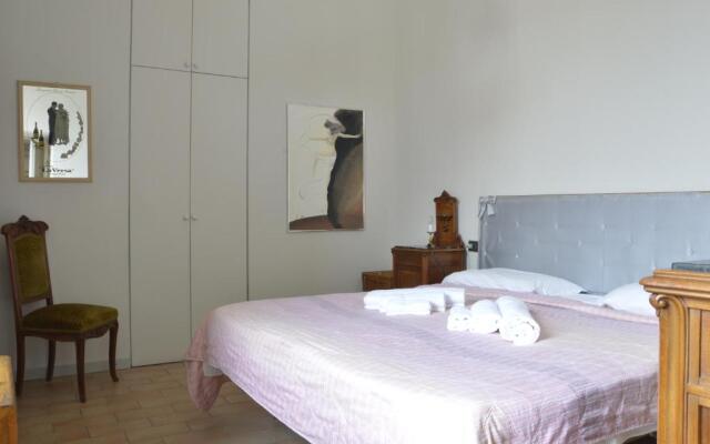 Pavia Downtown Apartment