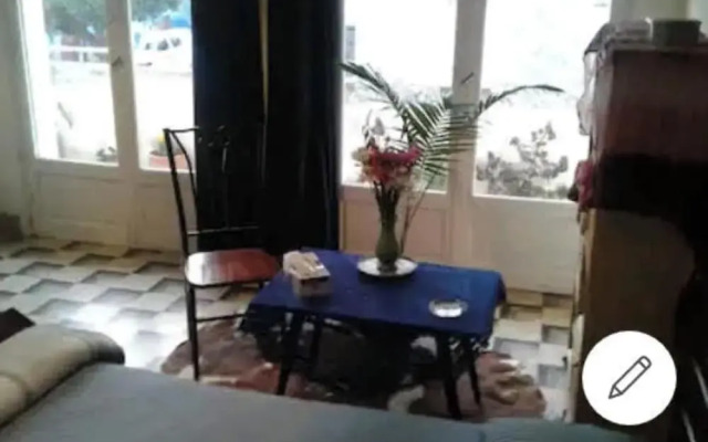Room-double Bedroom in the Heart of Tang