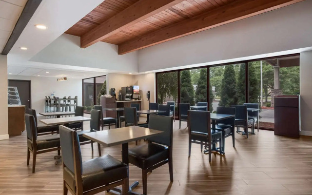 Best Western Hunt's Landing Hotel Matamoras/milfor