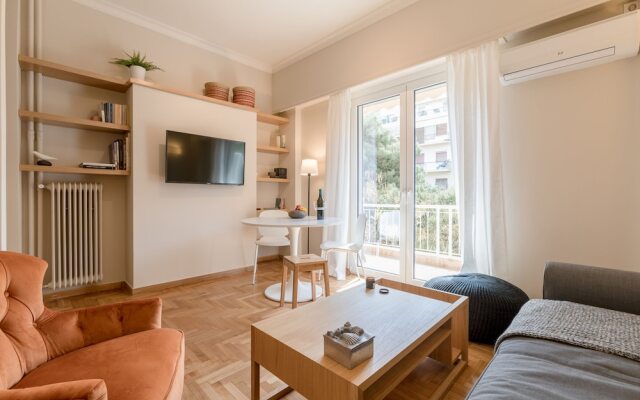 Chic Flat at Kolonaki in Heart of Athens