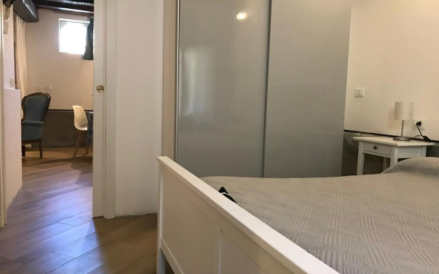 Canal view apartment