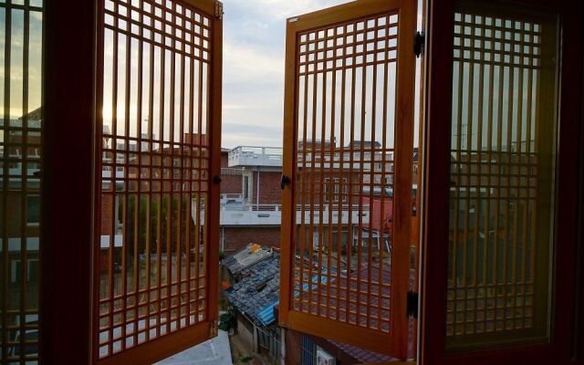 Hwangsil Tourist Hotel