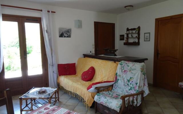 Chalet With 2 Bedrooms in Saint-martin-vésubie, With Wonderful Mountai