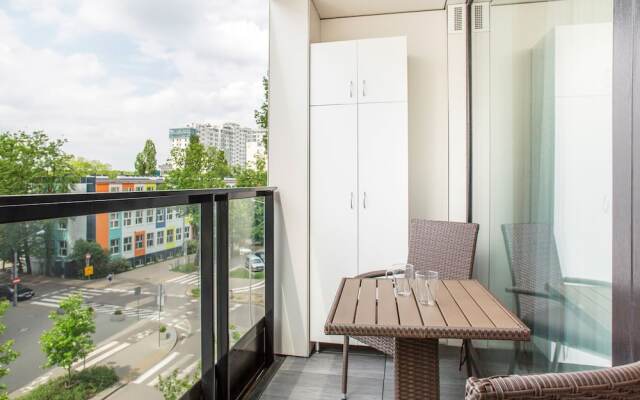 Apartment Dzielna Warsaw by Renters