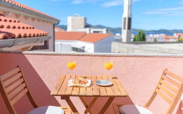 Sunset View Apartment