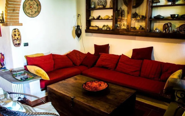 Tuscan Hills Near Florence - Stone Farm House