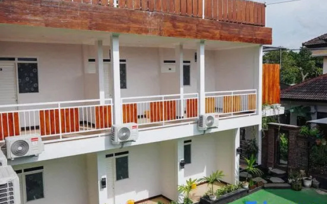 RedDoorz Syariah near RSUD Mataram Lombok 2