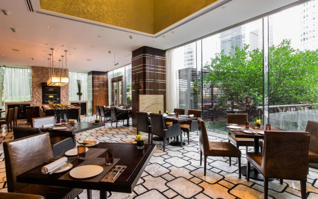 Mandarin Oriental Pudong, Shanghai