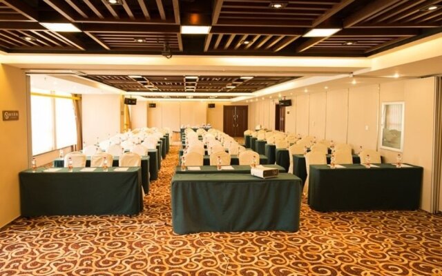 Fengtianyuan Business Hotel Liaoning