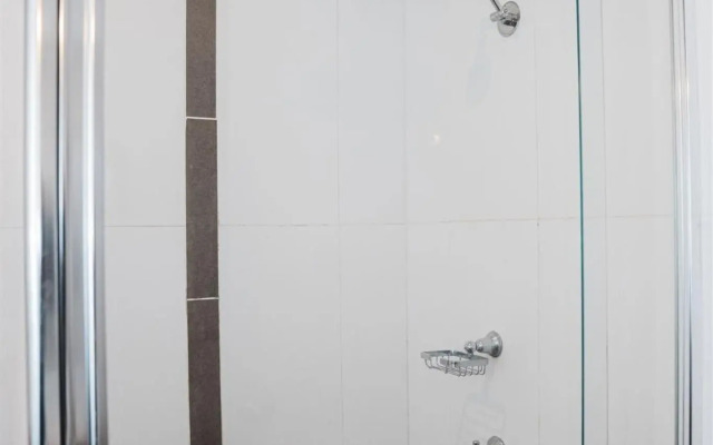 Hurley's Bar & Bistro