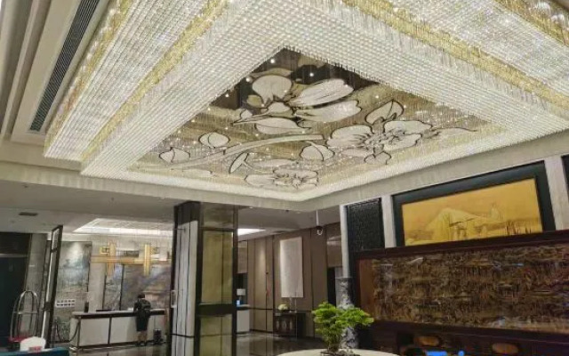 Shantou Longhu Hotel