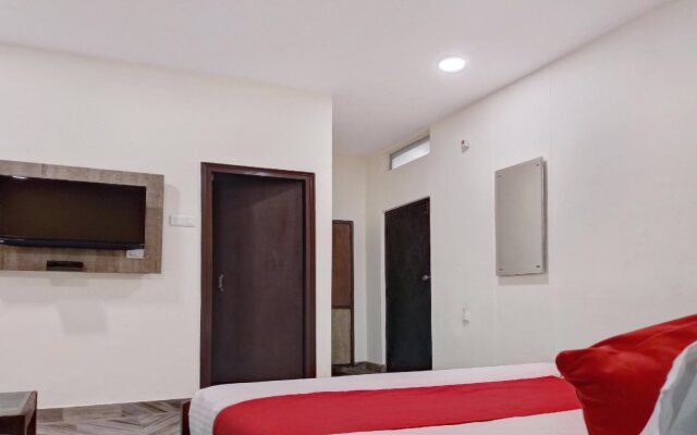 OYO 10272 Hotel Ruma