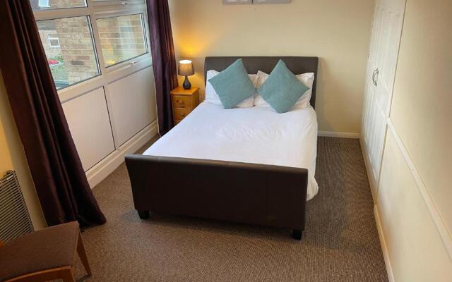 Heart of Canterbury Holiday Home Sleeps 7 Wifi