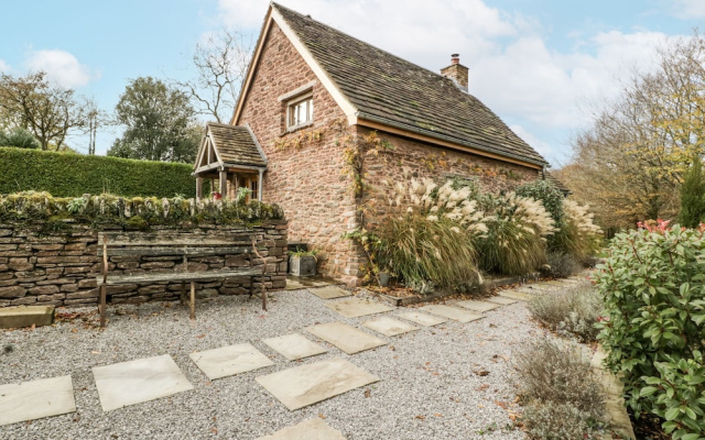 Walnut Cottage