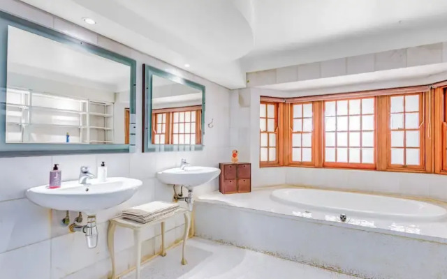 House Sunbeam GuestHouse