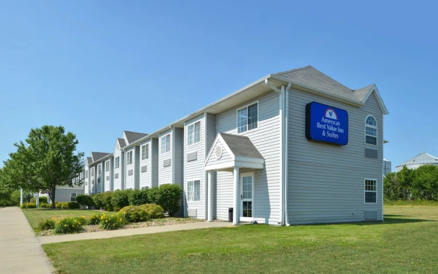 Sunset Inn & Suites