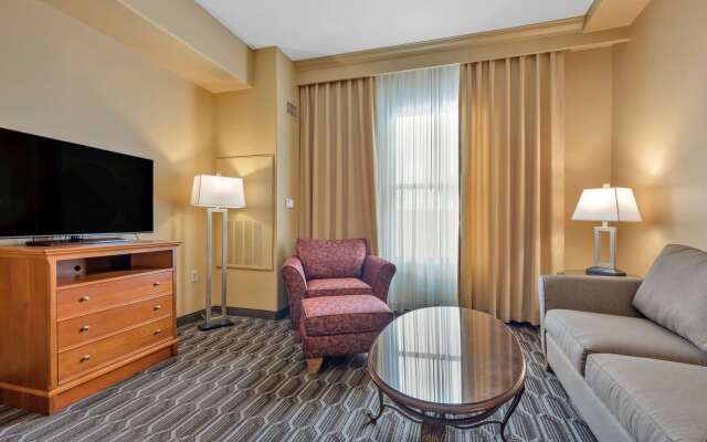 Best Western Plus Swiss Chalet Hotel & Suites