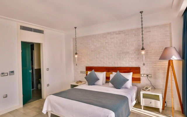 Arnna Hotel