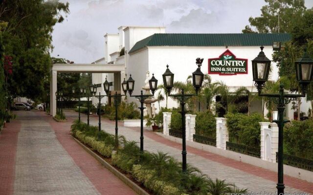 Country Inn & Suites By Carlson, Satbari, New Delhi