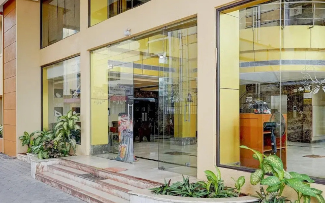 Super Townhouse Koyambedu Royal Plaza
