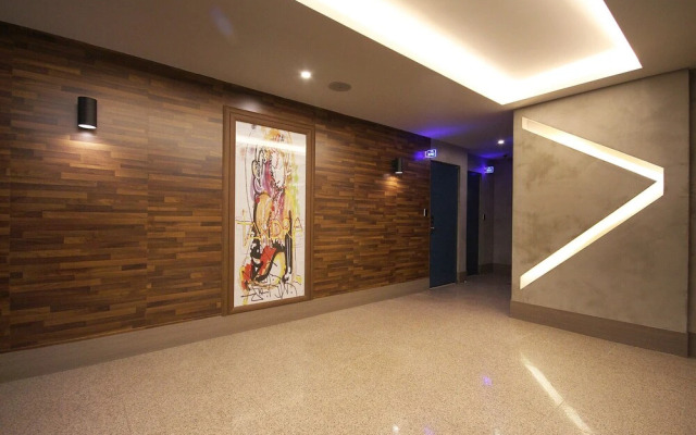 Busan Mandeok Paradia