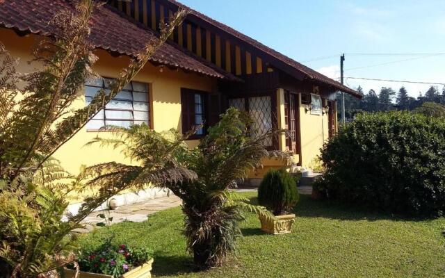 Pousada Casa Amarela