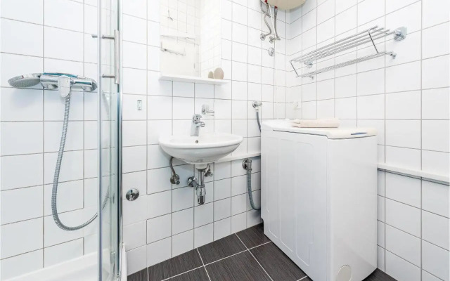 Holiday home Betina 34 with Outdoor Swimmingpool