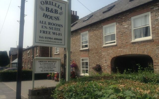 Orillia House B&B & Holiday Cottages