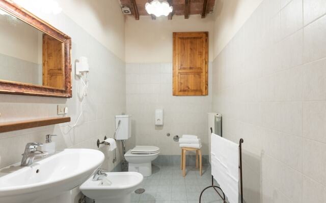 Traditional Apartment in Rapolano Terme with Swimming Pool