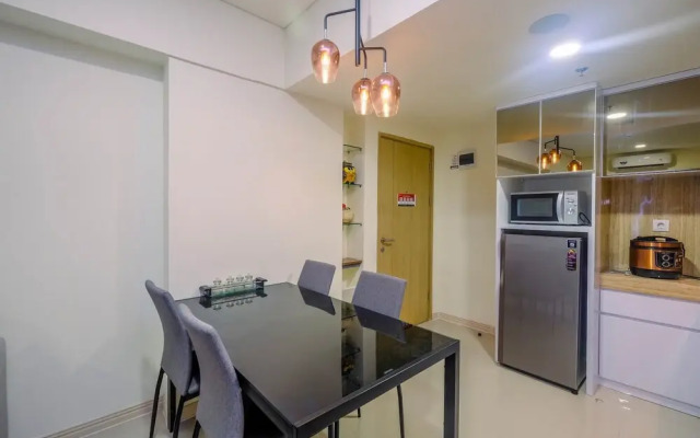 Comfort and Strategic 3BR Meikarta Apartment