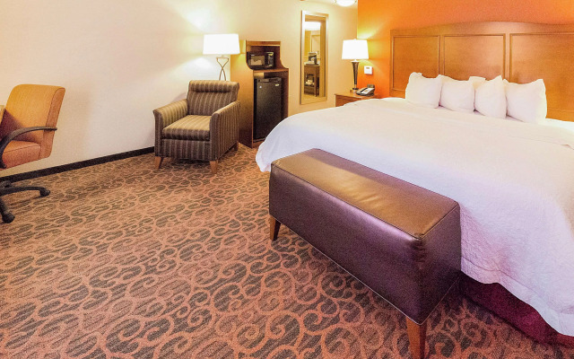 Hampton Inn Waynesburg