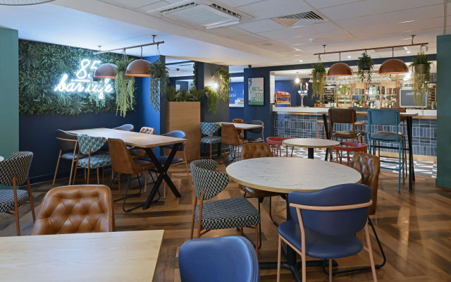 Travelodge Edinburgh Central
