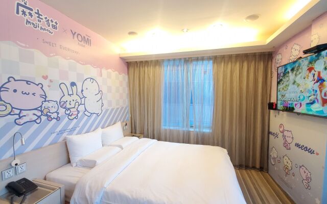 Yomi Hotel - MRT Shuanglian Station