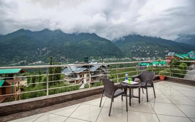 Snow Bloom Resort