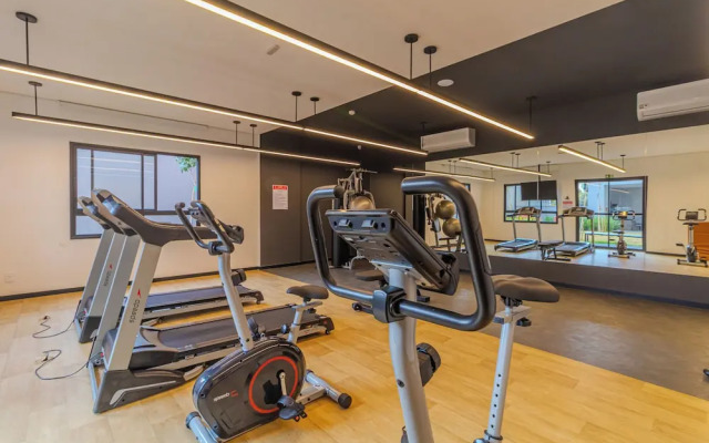 Nex One Nhambiquaras