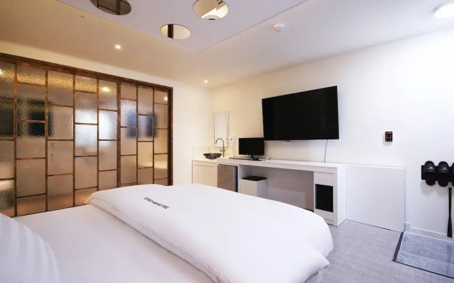 Cheongdo Car Self Check-in Motel