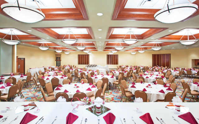 Holiday Inn Midland by IHG
