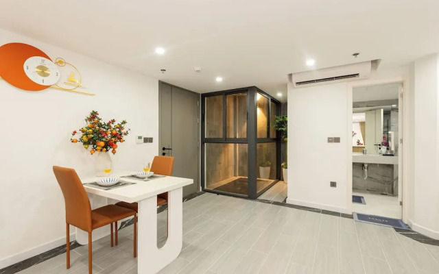 Myrcella Apartment