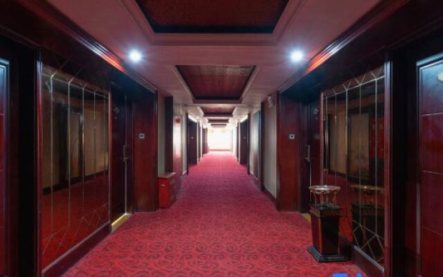 Oriental International Hotel