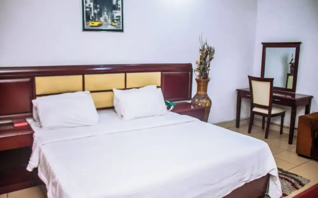 Goldstone Luxury Hotel
