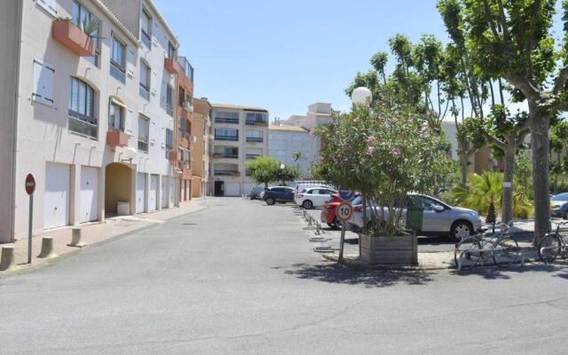 Appartement Cap d'Agde, 2 pièces, 6 personnes - FR-1-249-149