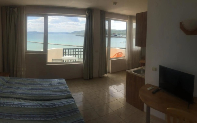 Hotel Oasis