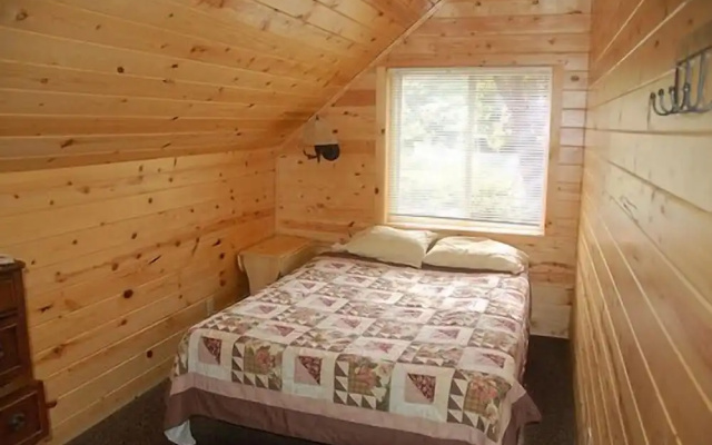 Woodland Beach Resort