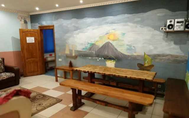 Отель «Лира»