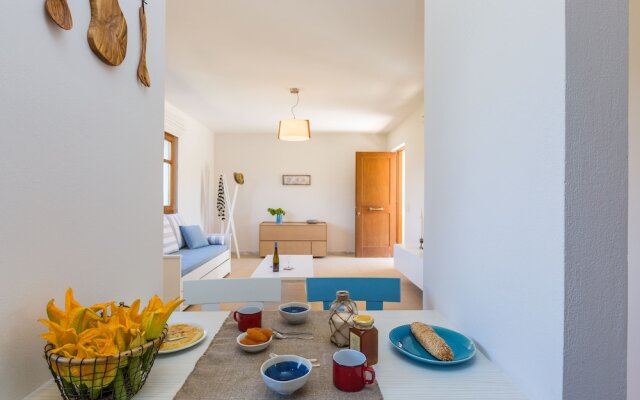 Mikro Livadi Special Lodges